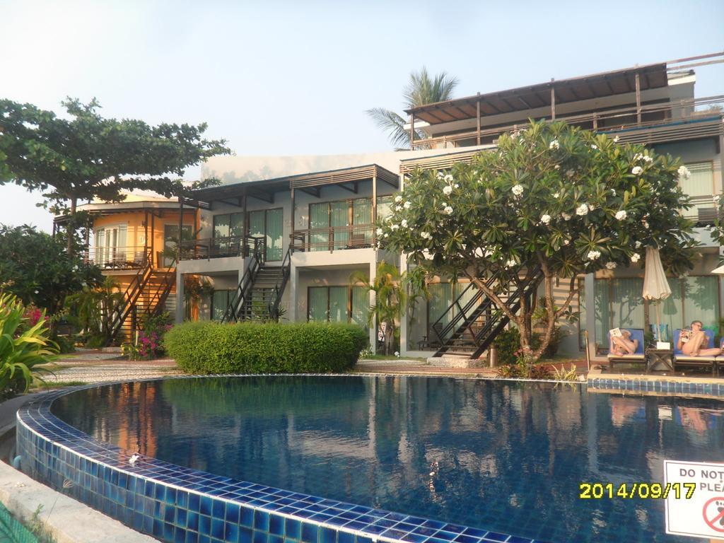 Maya Koh Lanta Resort Exterior photo