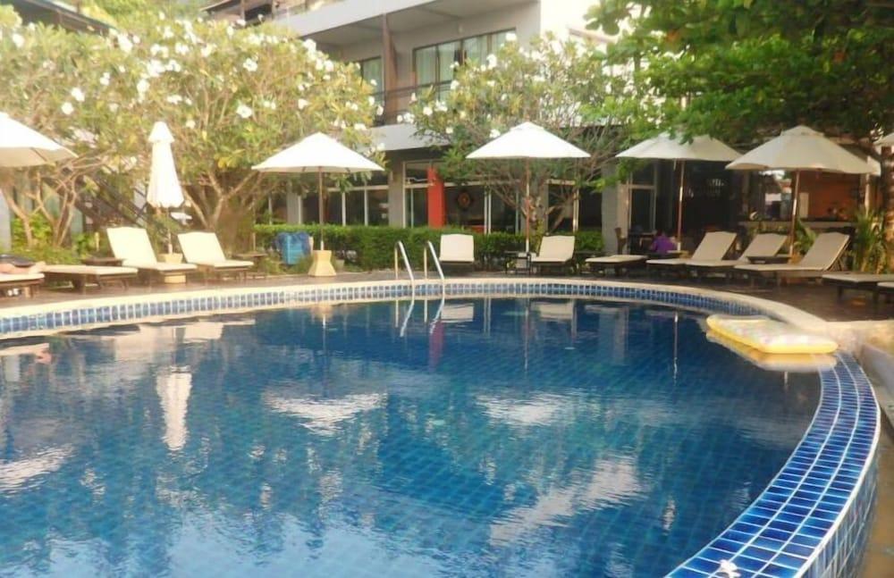 Maya Koh Lanta Resort Exterior photo