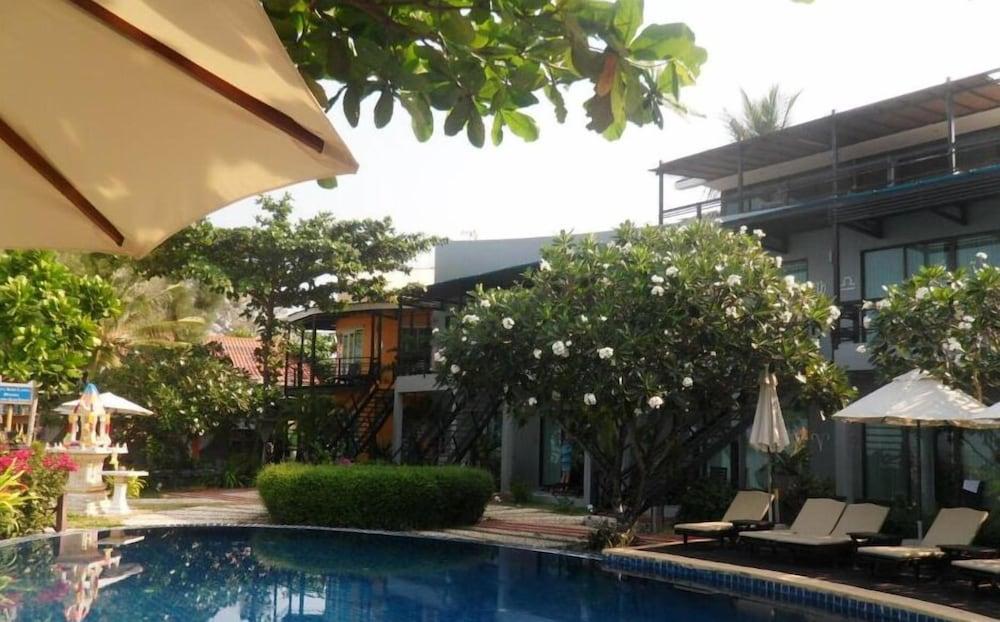Maya Koh Lanta Resort Exterior photo
