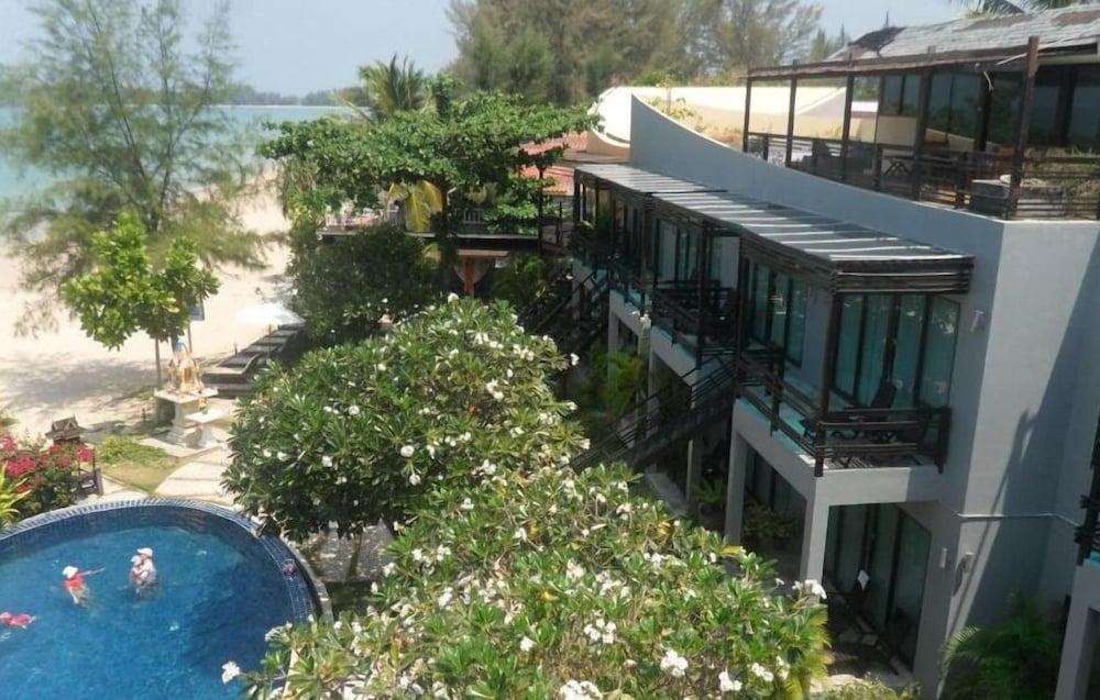 Maya Koh Lanta Resort Exterior photo